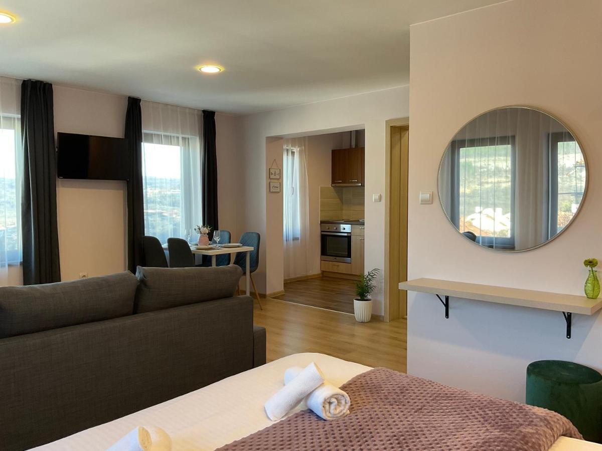 Guest Rooms Tsarevets 벨리코 터르노보 외부 사진
