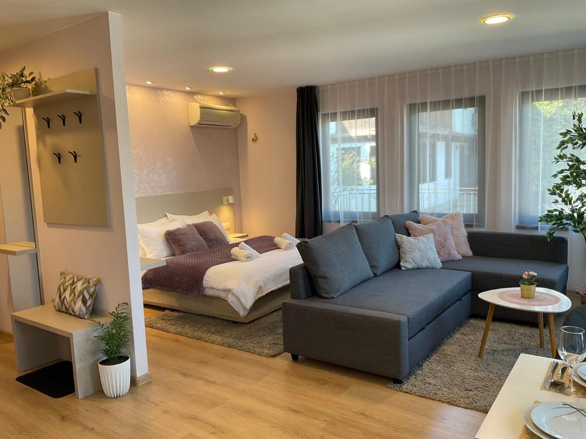 Guest Rooms Tsarevets 벨리코 터르노보 외부 사진